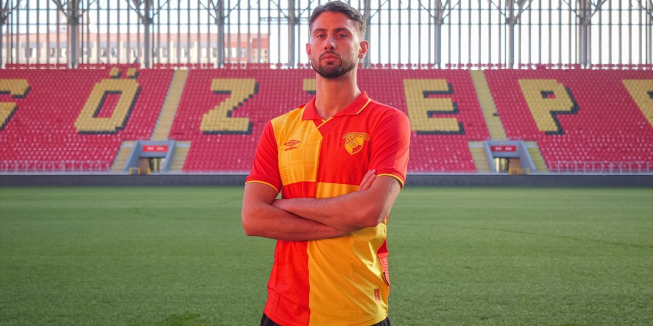 Göztepe, İsveçli futbolcu Lundqvist'le anlaştı