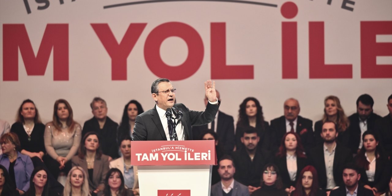 CHP Genel Başkanı Özel, İstanbul'daki aday tanıtım toplantısında konuştu: