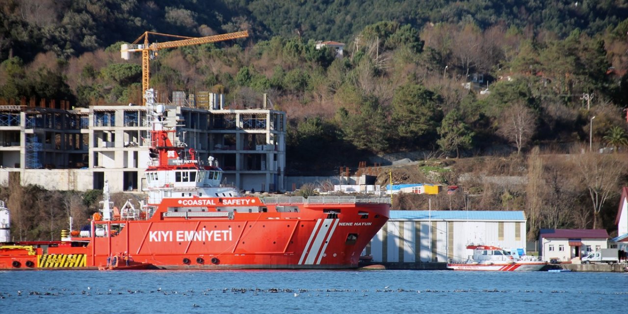 Zonguldak'ta fırtınada batan geminin kayıp 7 personeli 48 gündür aranıyor