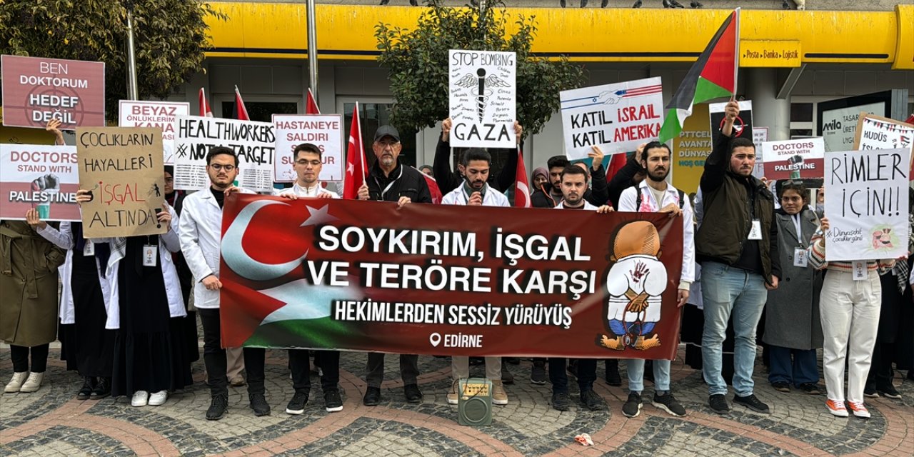 Edirne'de İsrail'in Gazze'ye yönelik saldırıları sessiz yürüyüşle protesto edildi