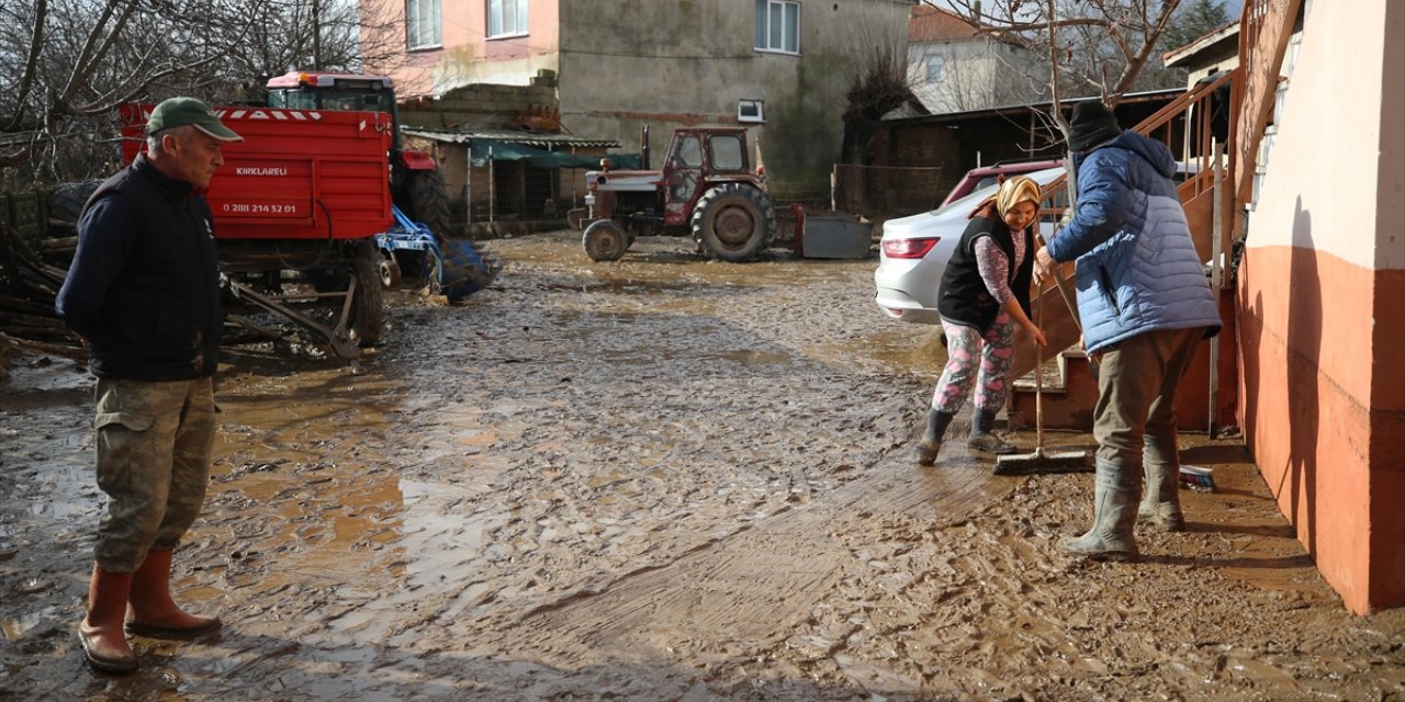 Kırklareli'nde taşkının ardından hasar tespit çalışmaları başlatıldı