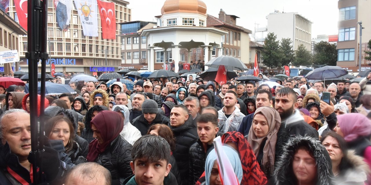 AK Parti Balıkesir Büyükşehir Belediye Başkan adayı Yılmaz: "Balıkesir'de gençler iş aramayacak"