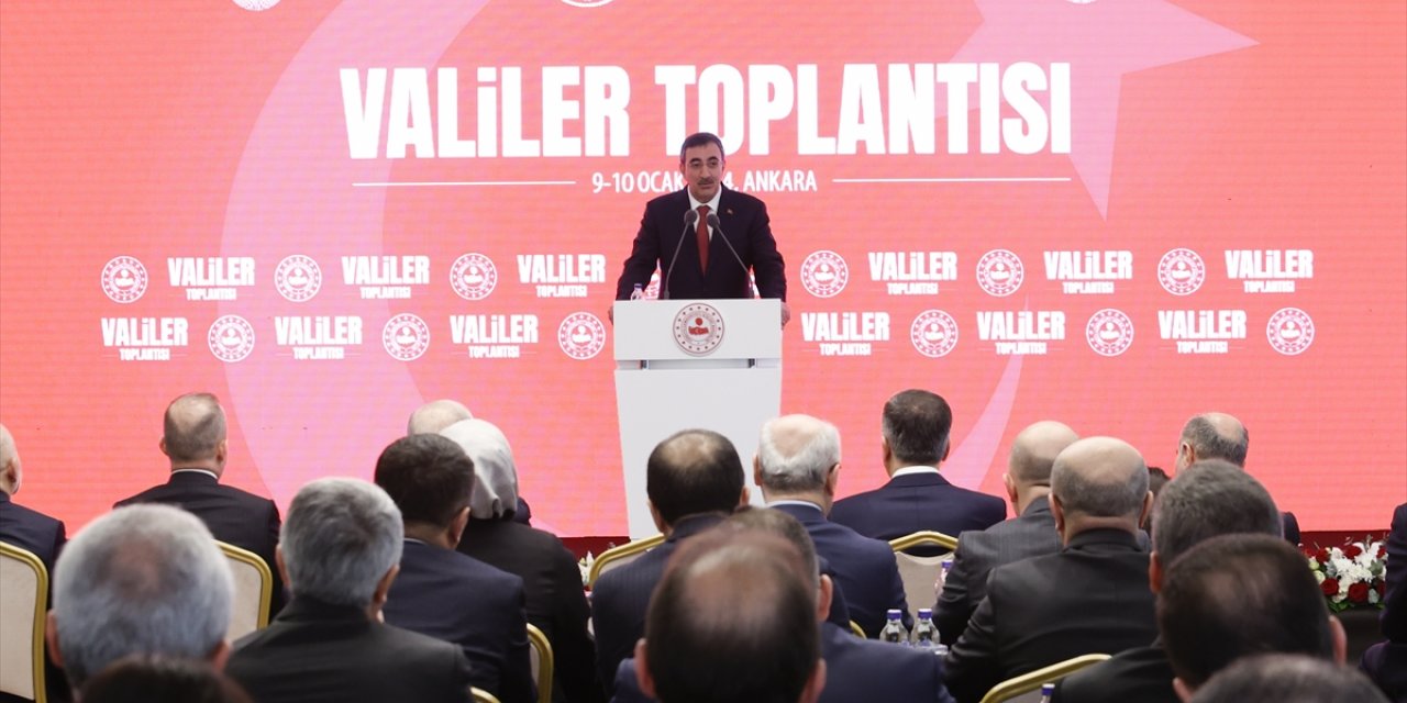 Cumhurbaşkanı Yardımcısı Yılmaz, "Valiler Buluşması"nda konuştu: