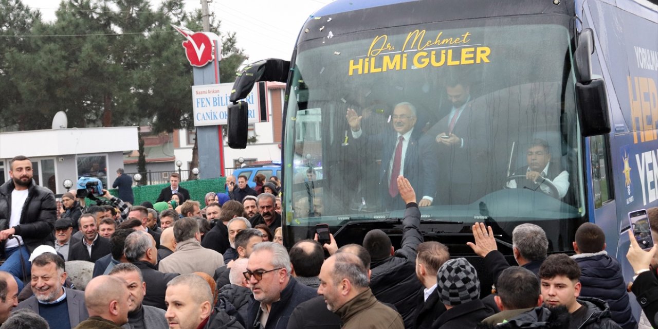 AK Parti Ordu Büyükşehir Belediye Başkan adayı Güler partililerle bir araya geldi