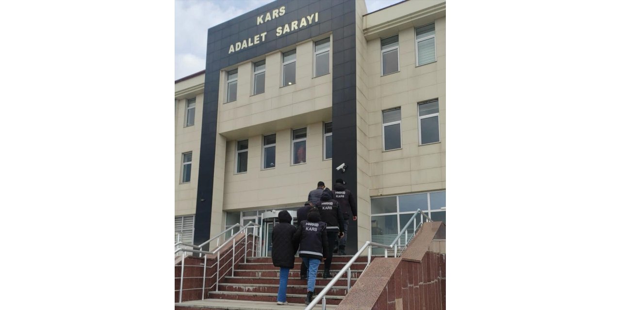 Kars'ta uyuşturucu operasyonunda 3 şüpheli yakalandı