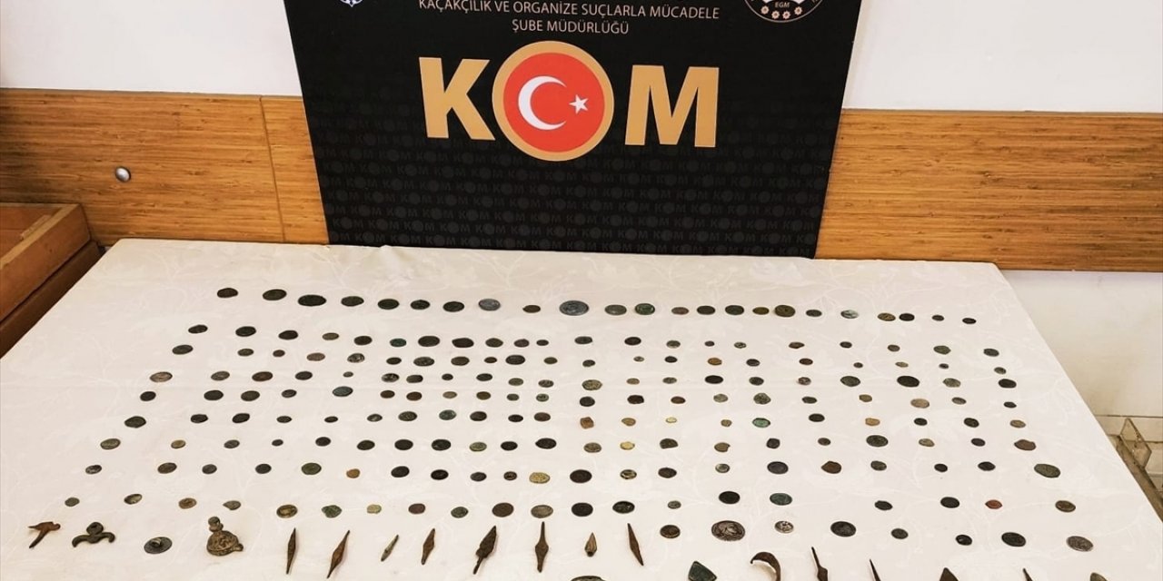 Konya'da tarihi eser kaçakçılığı operasyonunda 3 şüpheli yakalandı