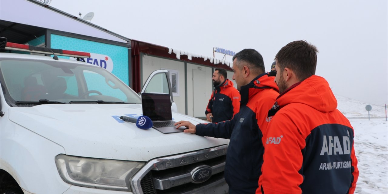 AFAD arama kurtarma personeli AA'nın "Yılın Kareleri" oylamasına katıldı