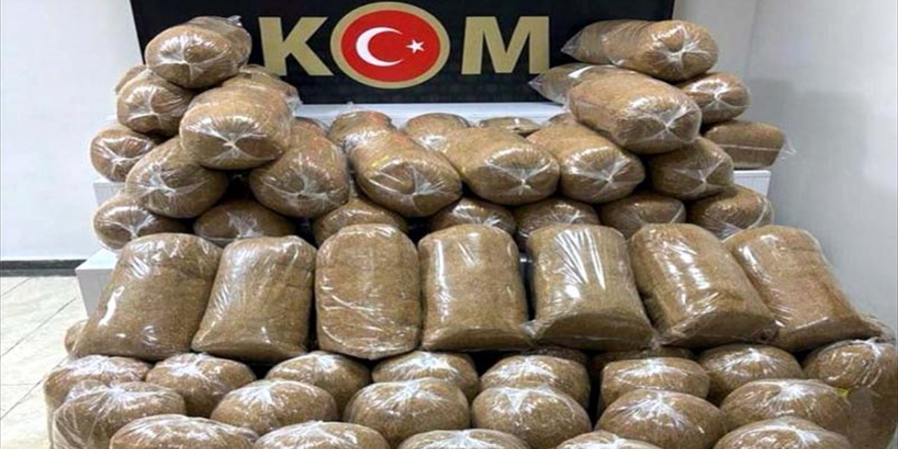 Elazığ'da 6 milyon 550 bin makaron ve 438 kilogram tütün ele geçirildi