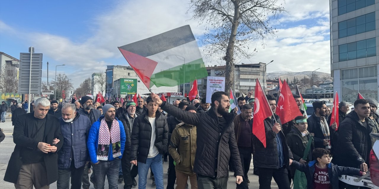 Malatya'da teröre tepki Gazze'ye destek yürüyüşü düzenlendi