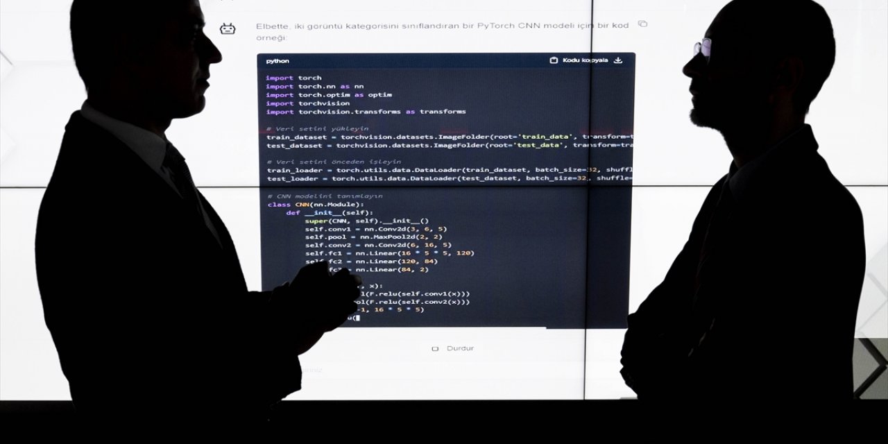 Yerli ve milli yapay zeka asistanı göreve hazır