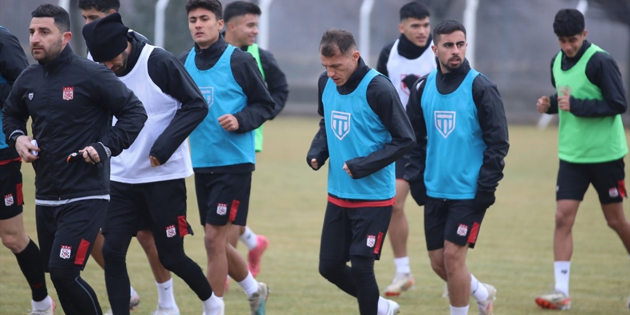 Sivasspor, kupa maçının hazırlıklarını tamamladı