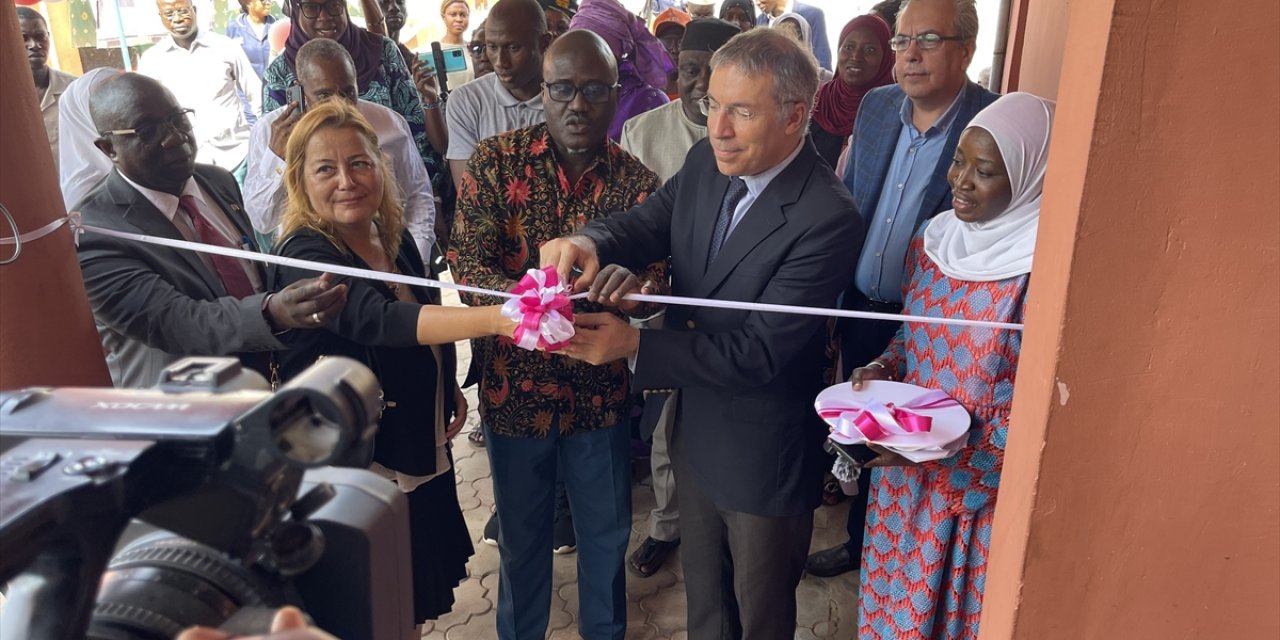 TİKA, Gambiya'da kanser tarama ve tanı laboratuvarı açtı