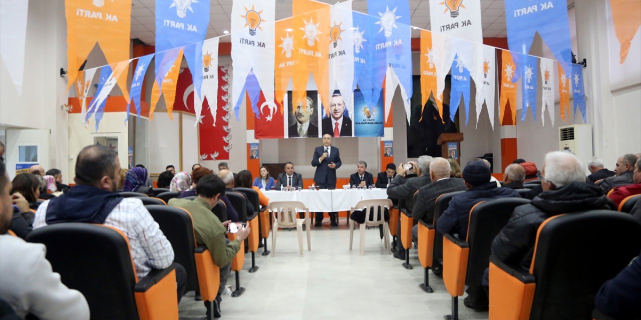 AK Parti Muğla Büyükşehir Belediye Başkan Adayı Ayaydın ilçe ziyaretlerini sürdürdü