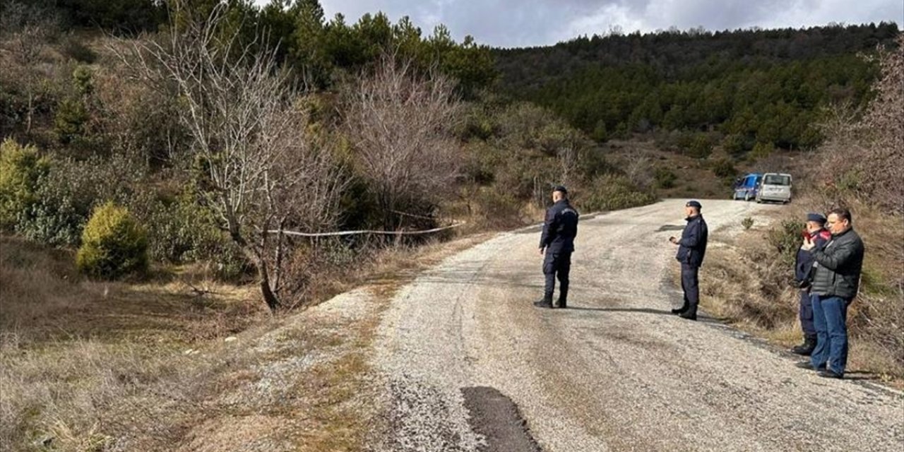 Uşak'ta devrilen motosikletin sürücüsü hayatını kaybetti