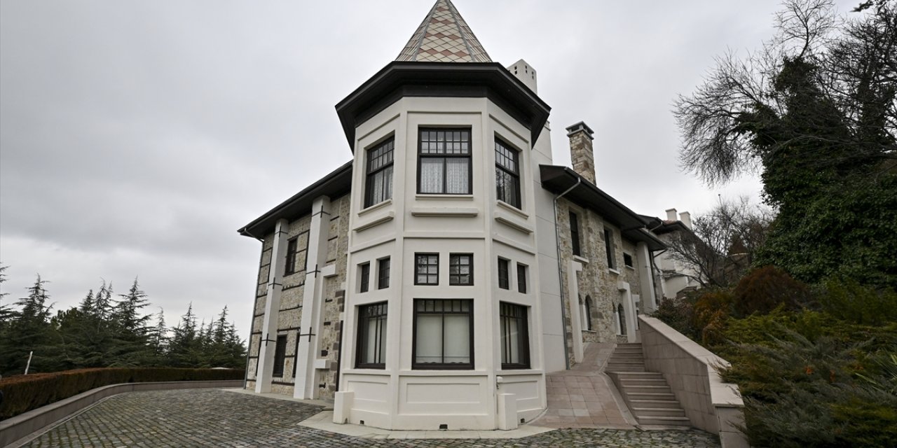 Cumhuriyetin sessiz tanığı "Atatürk Müze Evi" ziyaretçilerini bekliyor