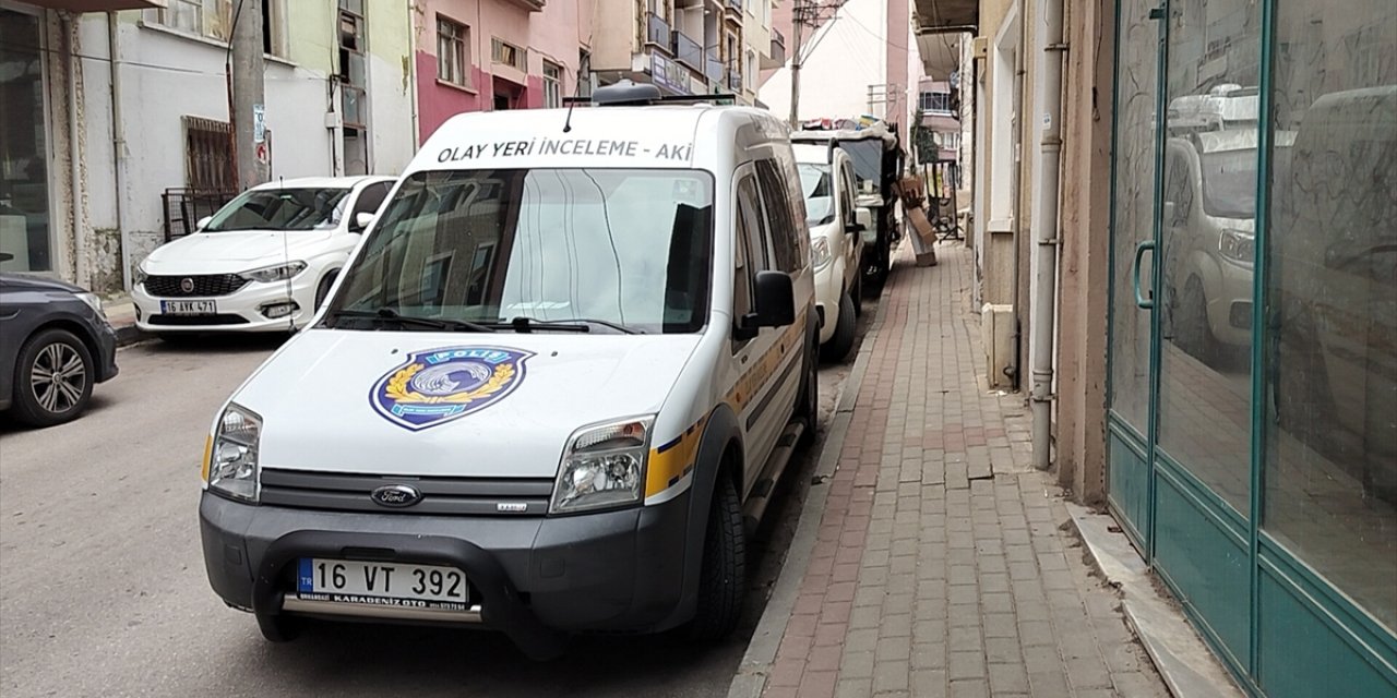 Bursa'da vücudunda darp izlerine rastlanan 3 yaşındaki çocuğun şüpheli ölümü araştırılıyor