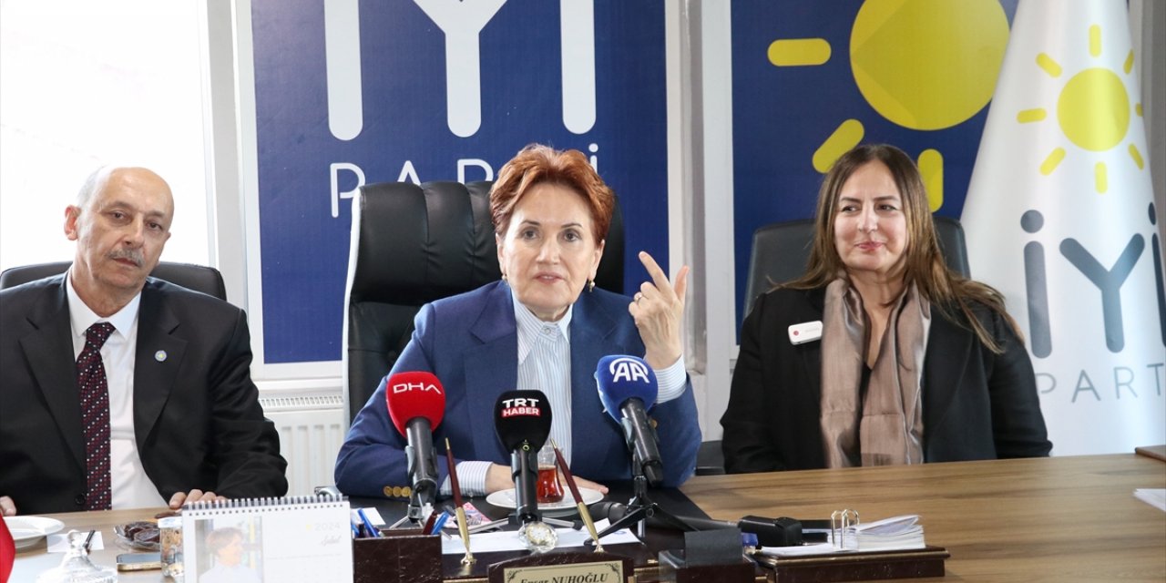 İYİ Parti Genel Başkanı Akşener, Erzurum'da partililerle buluştu: