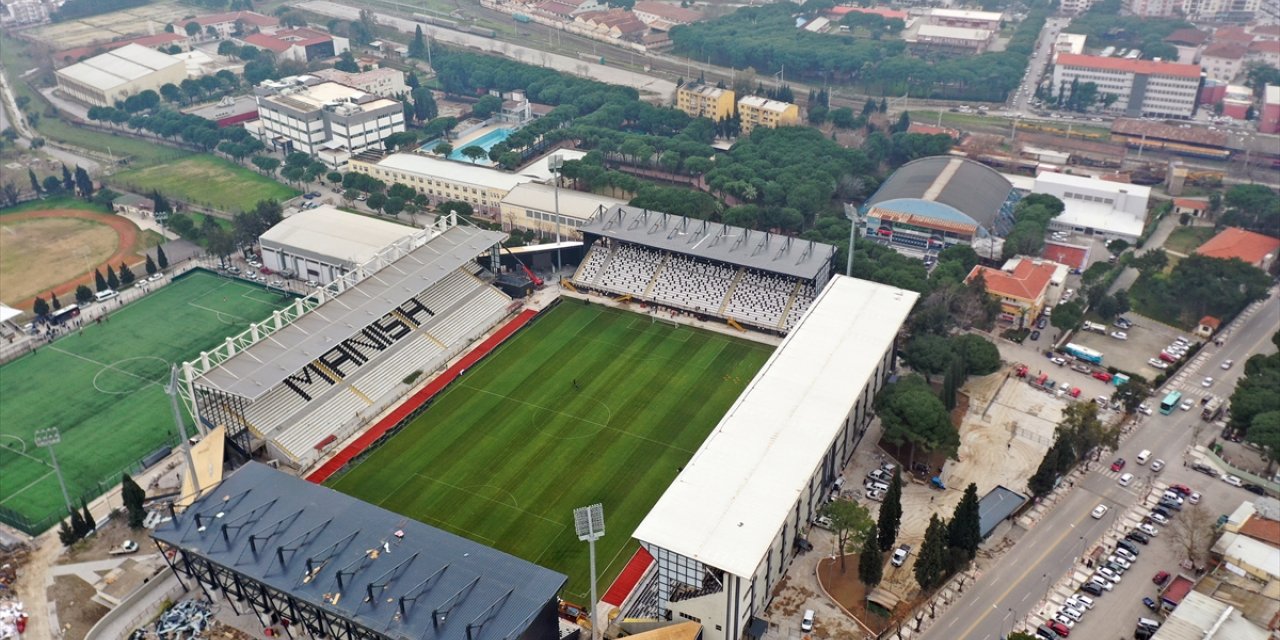 Manisa 19 Mayıs Stadı, Manisa FK-Erzurumspor FK maçıyla kapılarını açıyor