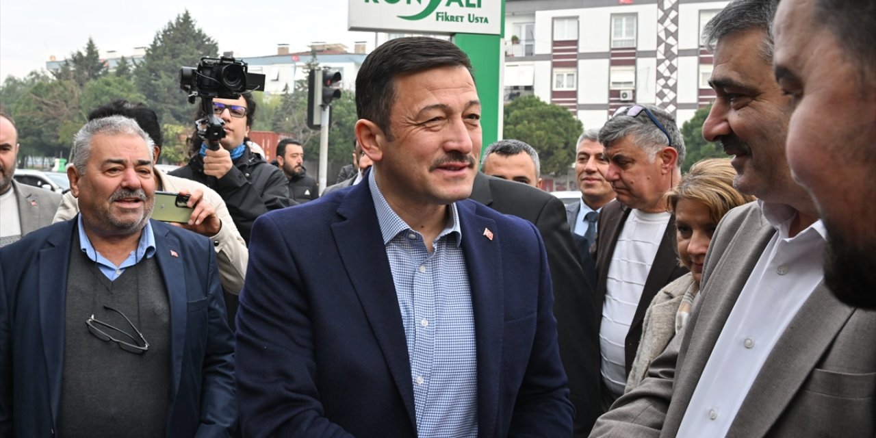 AK Parti İzmir Büyükşehir Belediye Başkan adayı Dağ, muhtarlarla buluştu