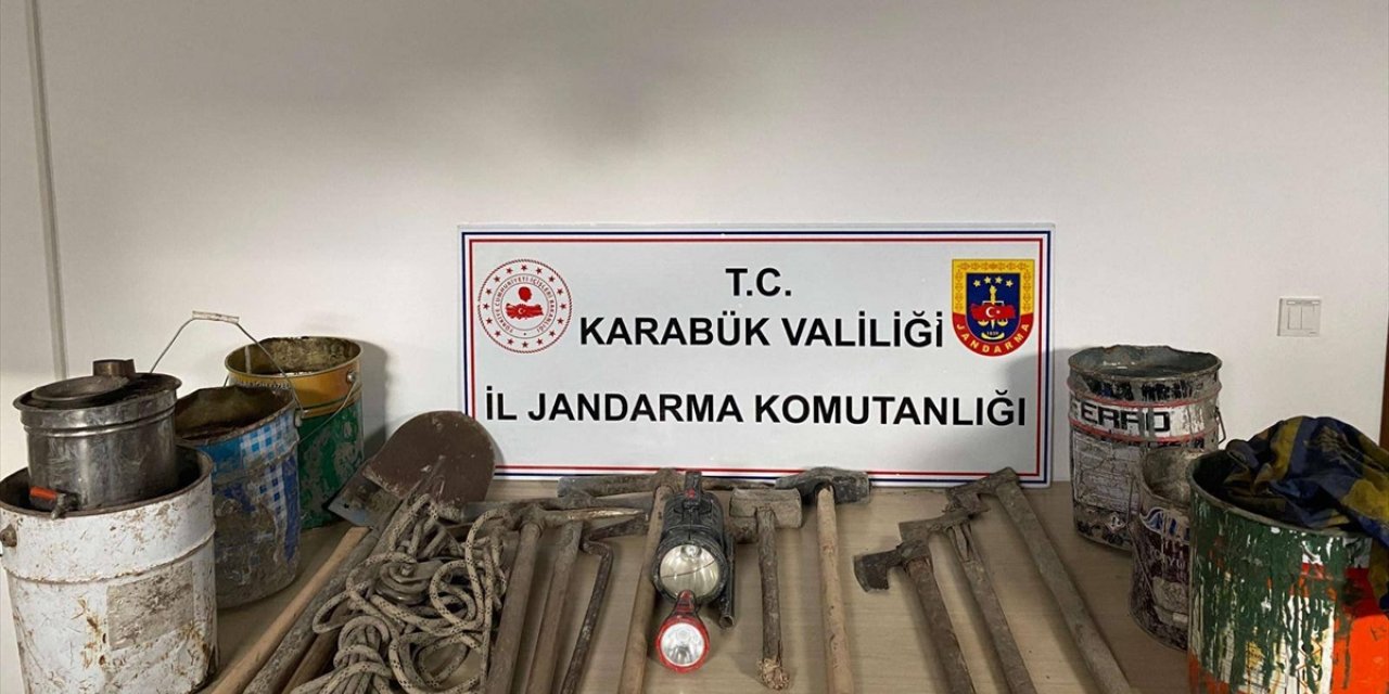 Karabük'te kaçak kazı yapan 7 şüpheli suçüstü yakalandı