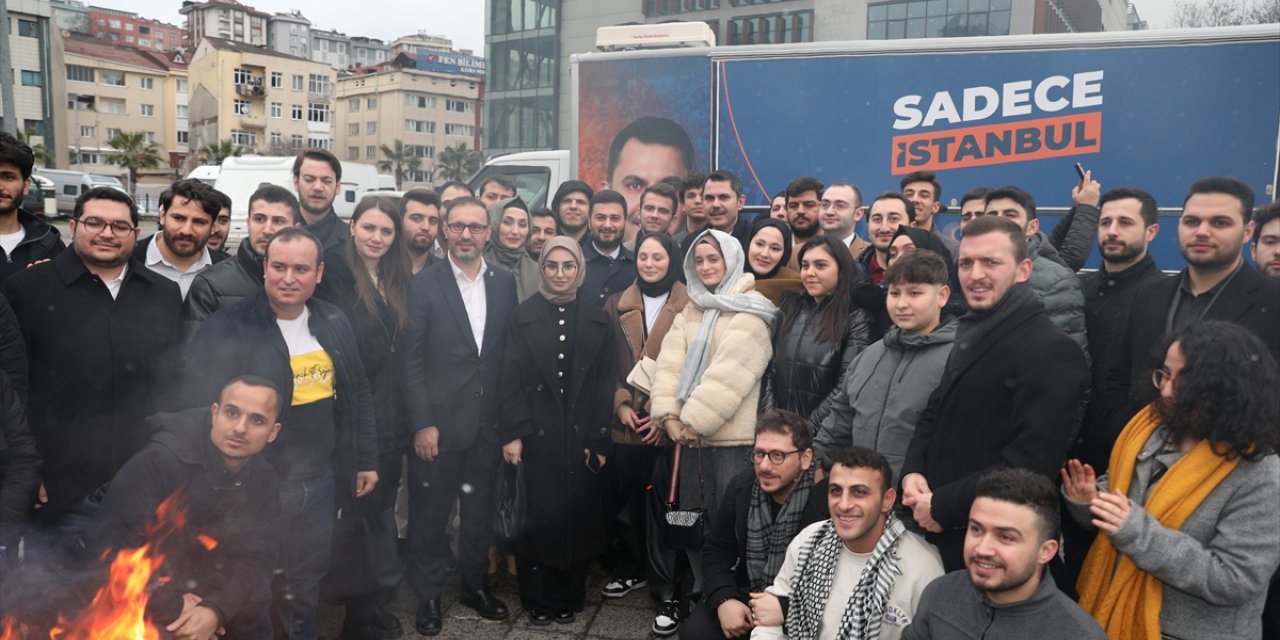 İBB Başkan adayı Kurum, Kağıthane'de gençlerle bir araya geldi: