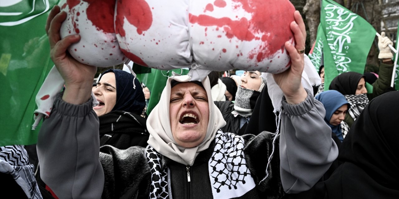 İstanbul'da Mısır'a yönelik Refah Sınır Kapısı protestosu