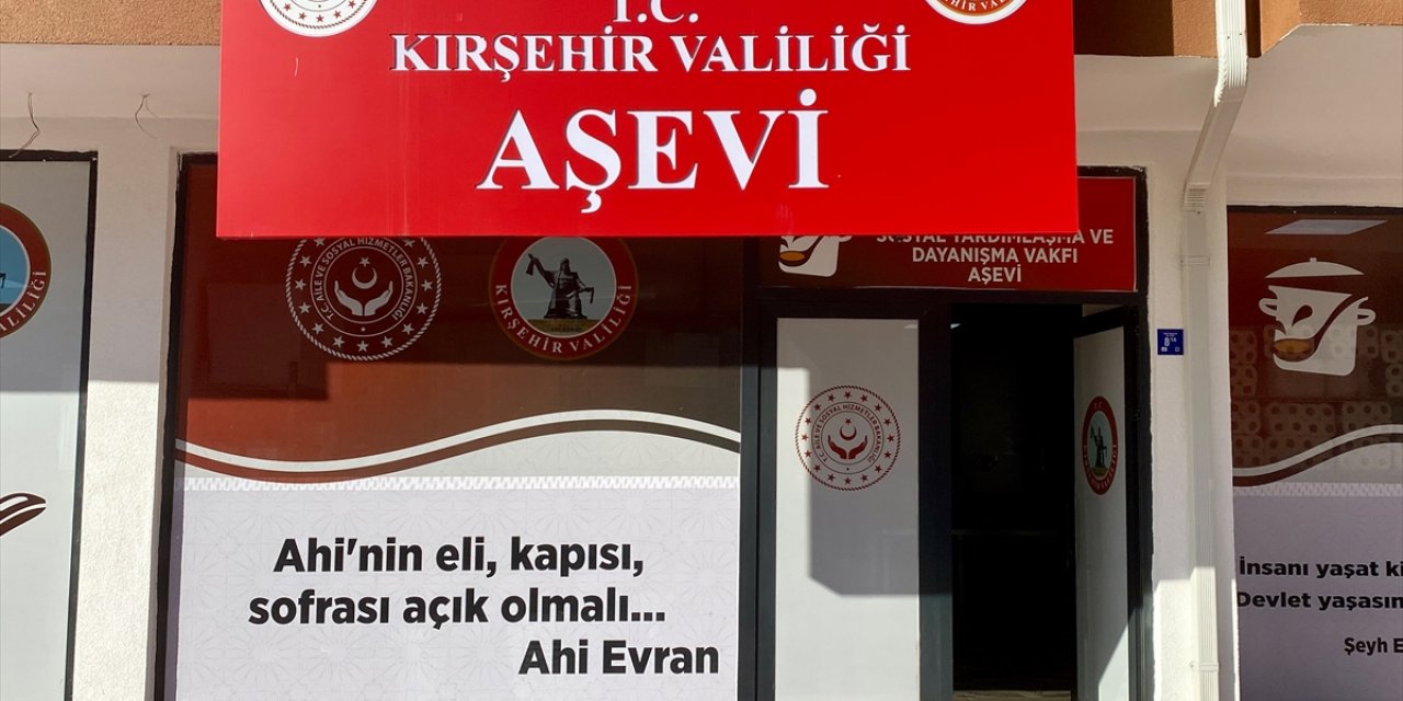 Kırşehir'de kazanlar yaşlı, hasta, engelli ve ihtiyaç sahipleri için kaynıyor