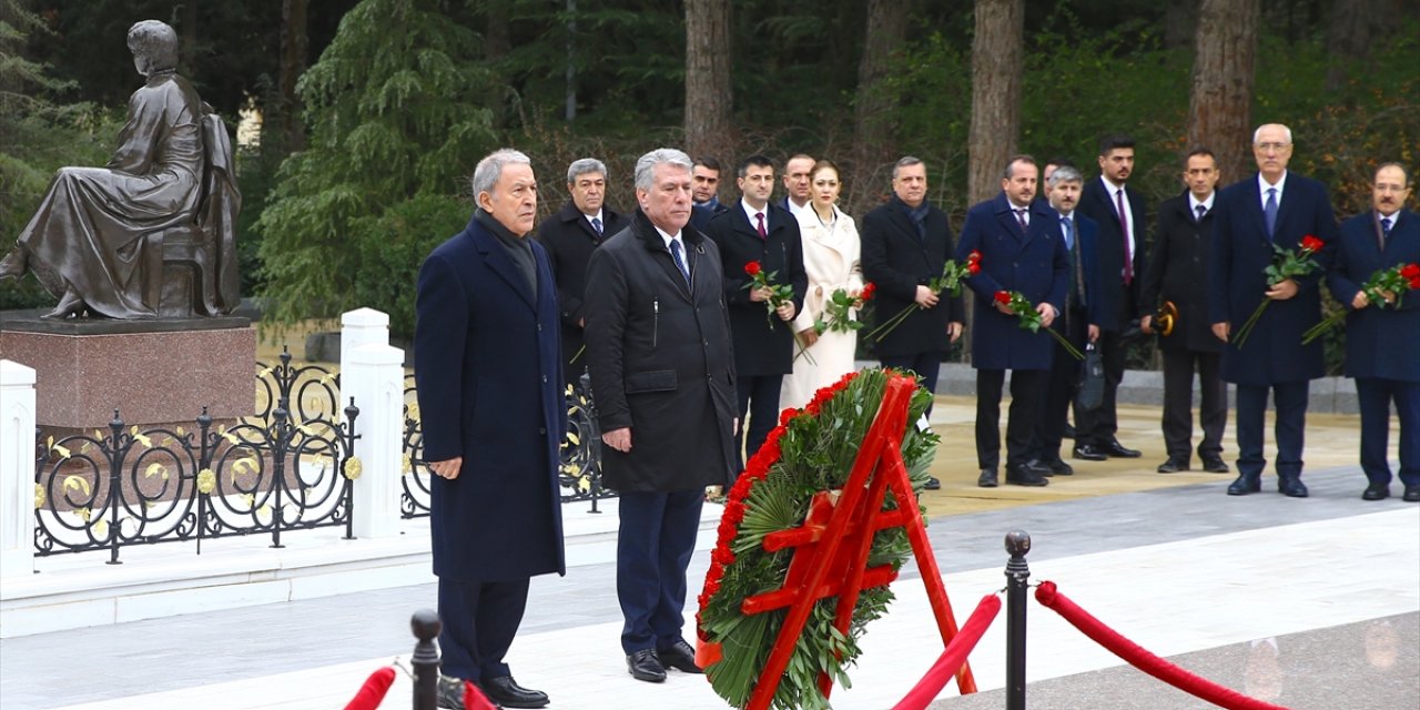 TBMM Milli Savunma Komisyonu Başkanı Akar, Azerbaycan'da konuştu: