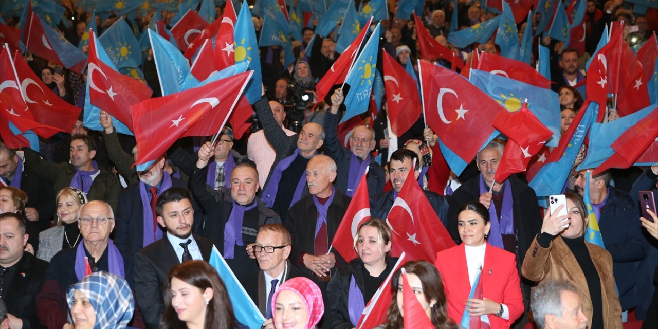 İYİ Parti Genel Başkanı Akşener, Ordu'da teşkilat buluşmasında konuştu: