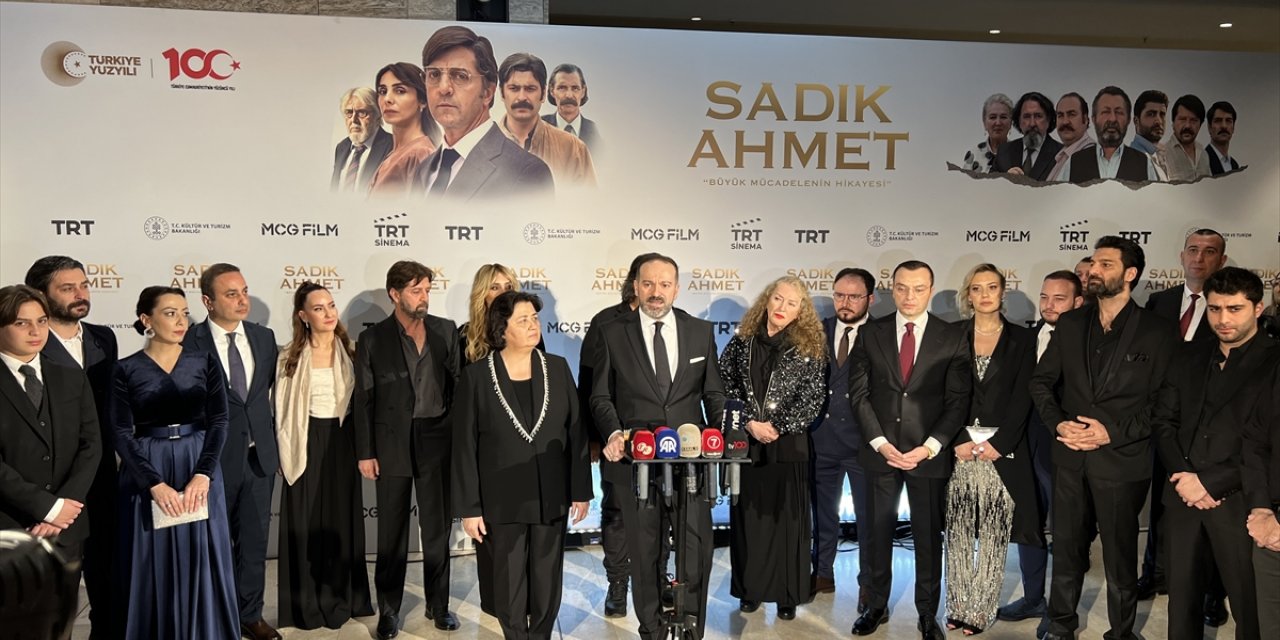 TRT ortak yapımı "Sadık Ahmet" filminin galası yapıldı