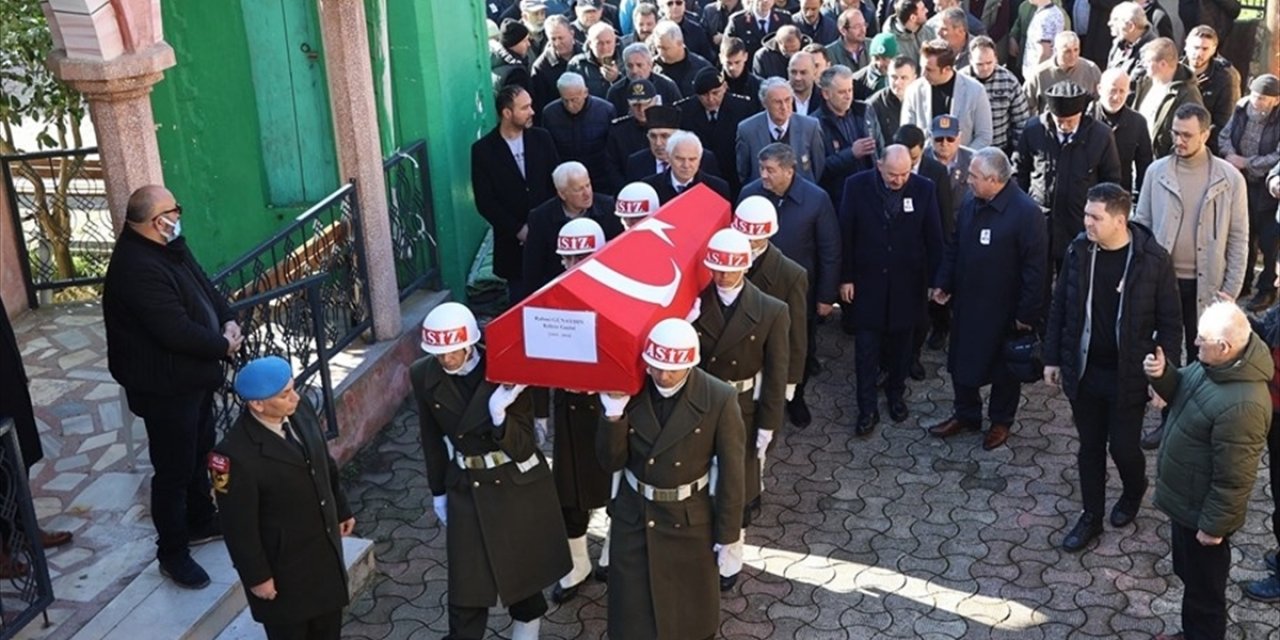 Kıbrıs gazisi Rahmi Günaydın, Giresun'da son yolculuğuna uğurlandı