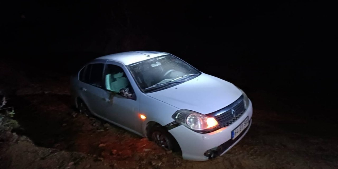 Uşak'ta şarampole düşen otomobilin sürücüsü öldü