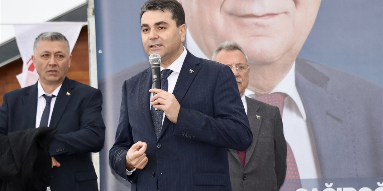 Demokrat Parti Genel Başkanı Gültekin Uysal, Trabzon'da konuştu: