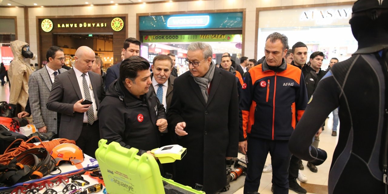 Diyarbakır, Bingöl, Batman ve Şırnak'ta 6 Şubat depremlerinin birinci yılında anma etkinlikleri