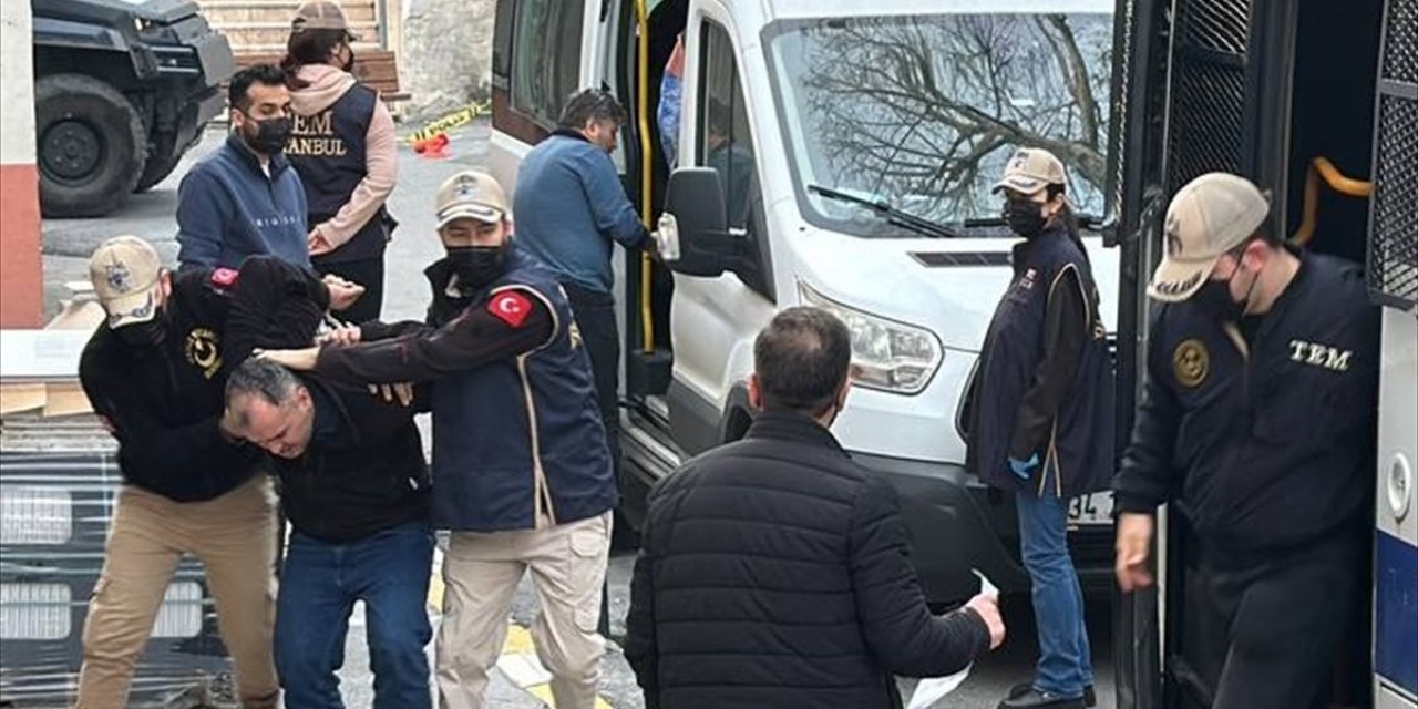İstanbul Adliyesi'ne yönelik terör saldırısı şüphelileri sağlık kontrolünden geçirildi