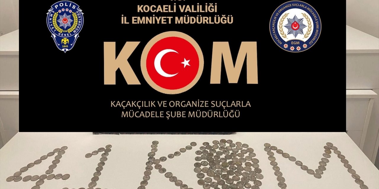 Kocaeli'de 264 sikke ile yüzük ele geçirildi