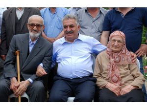 AK Parti Genel Başkan Yardımcısı Yazıcı'nın babası vefat etti