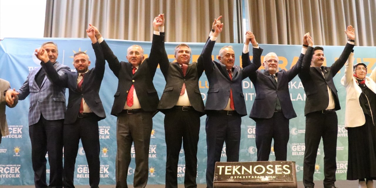 AK Parti'nin Bolu ilçe ve belde belediye başkan adayları tanıtıldı