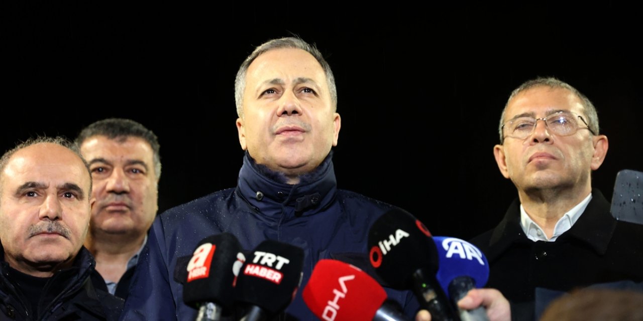 İçişleri Bakanı Yerlikaya'dan Erzincan'da maden ocağındaki toprak kaymasına ilişkin açıklama: