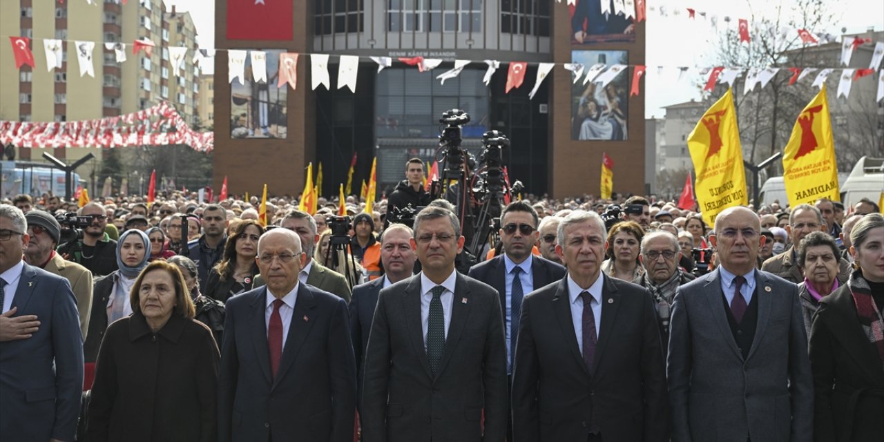 CHP Genel Başkanı Özel, Pir Sultan Abdal Cemevi'ni açtı: