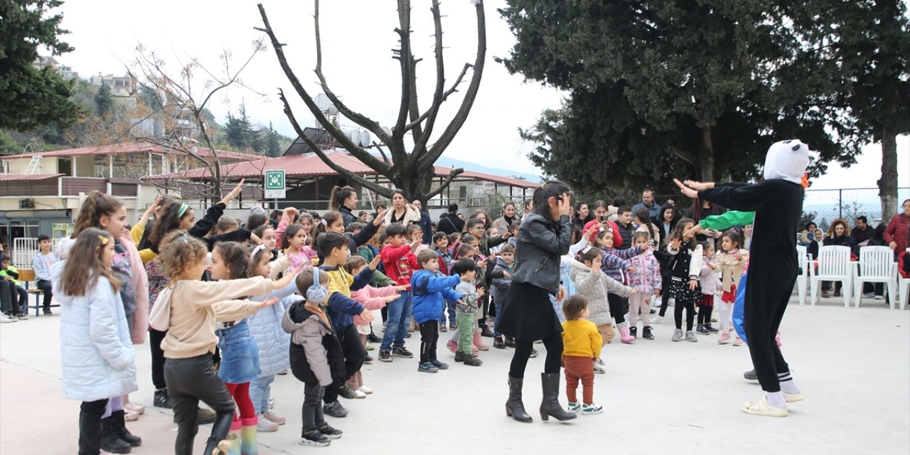 Hatay'da depremzede çocuklar için moral etkinliği düzenlendi