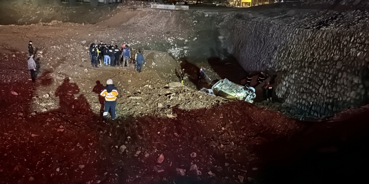 Adıyaman'da polis memuru trafik kazasında hayatını kaybetti