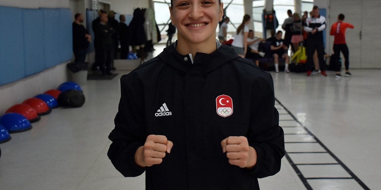 Milli boksör Buse Naz Çakıroğlu, Tokyo'da kaçırdığı altını Paris'te kazanmak istiyor: