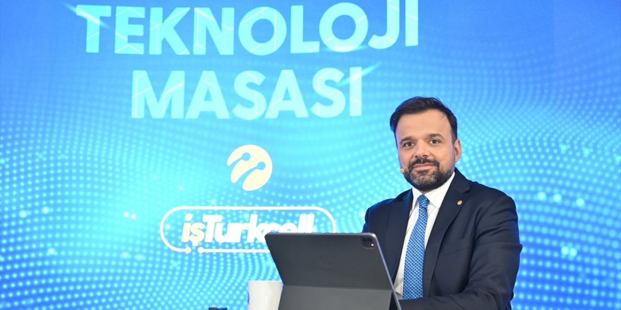 Turkcell Genel Müdürü Dr. Ali Taha Koç, AA Teknoloji Masası'na konuk oldu: