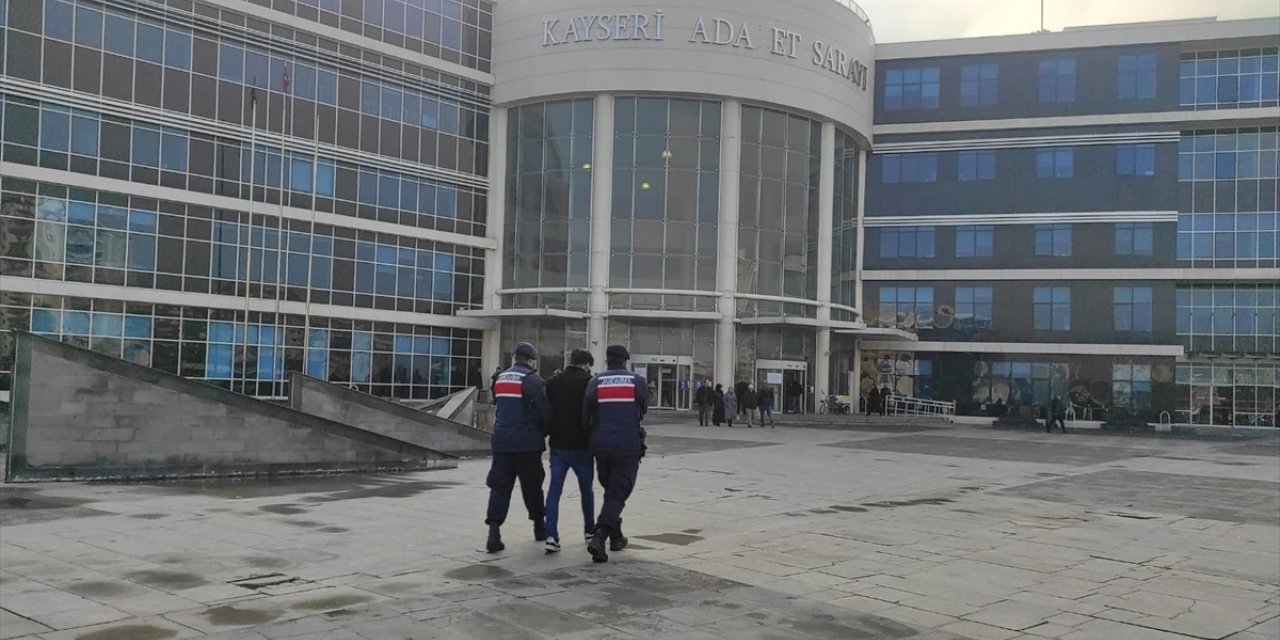 Kayseri'de terör operasyonunda yakalanan zanlı tutuklandı