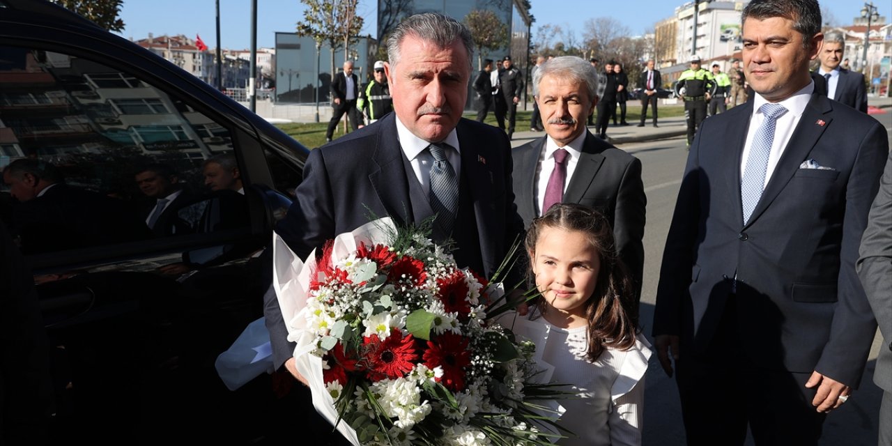 Gençlik ve Spor Bakanı Bak, Tekirdağ'da Millet Bahçesi açılışında konuştu: