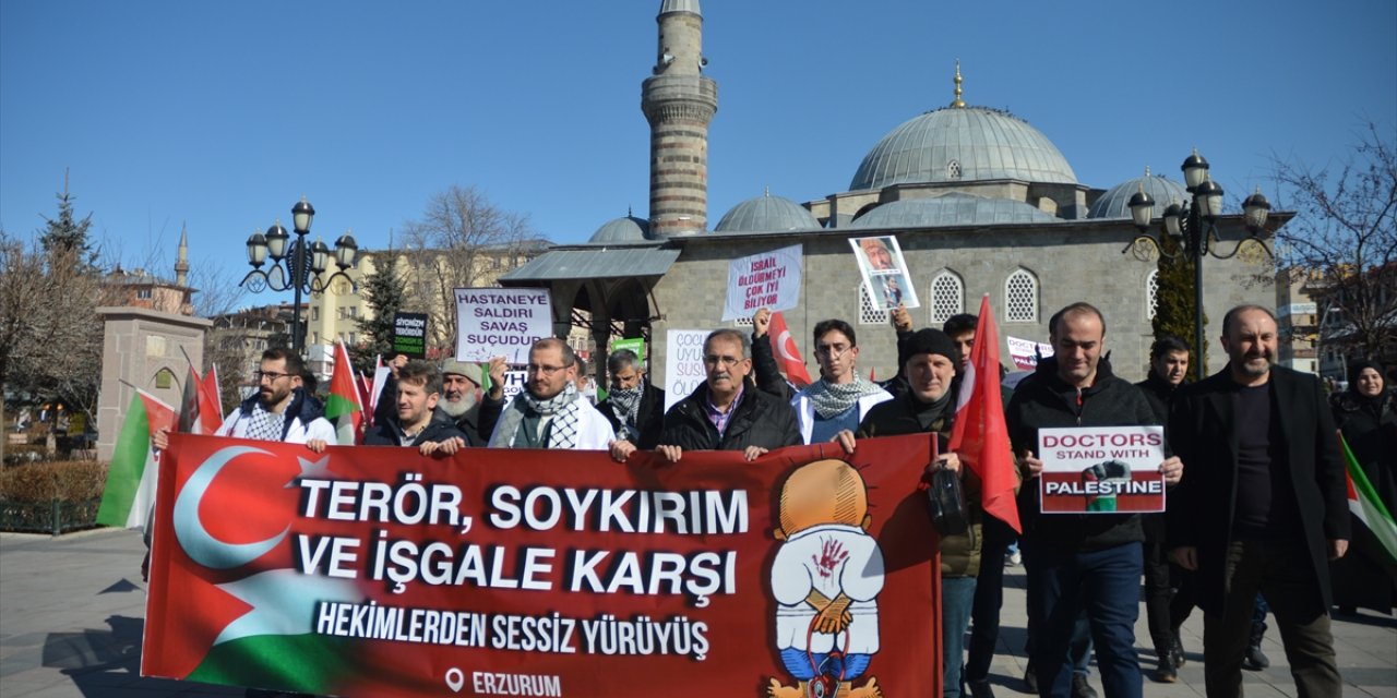 Erzurum'da hekimler ve sağlıkçılar Filistin için "sessiz yürüyüş" yaptı