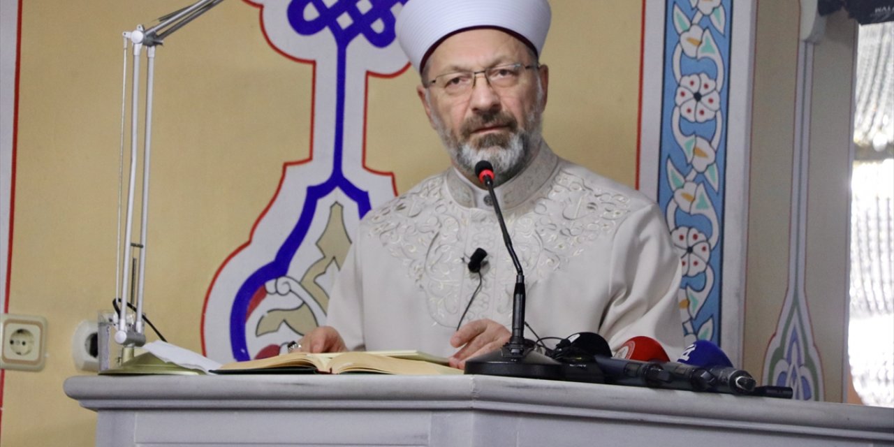 Diyanet İşleri Başkanı Erbaş, Trabzon'da Berat Kandili programında konuştu: