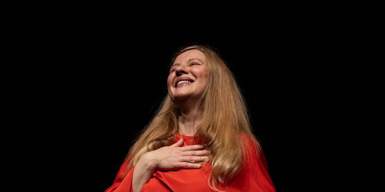 Piyano virtüözü Valentina Lisitsa İstanbul'da konser verdi