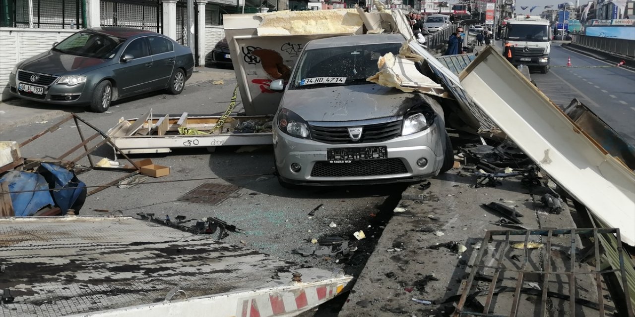 Çekmeköy'de meydana gelen trafik kazasında 4 kişi yaralandı